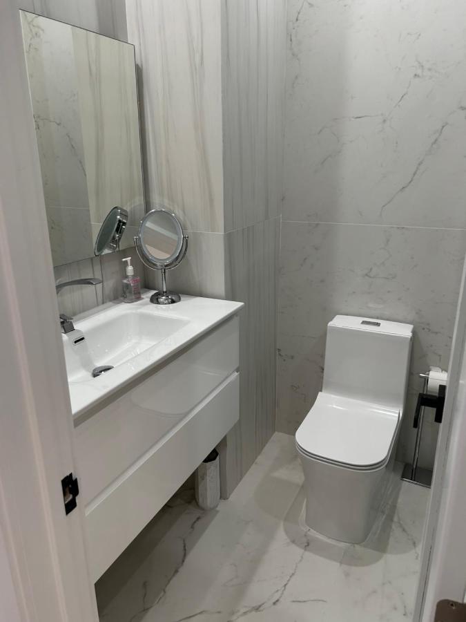 Men Only Clothing Option Guesthouse Near Wilton Manors Форт-Лодердейл Экстерьер фото